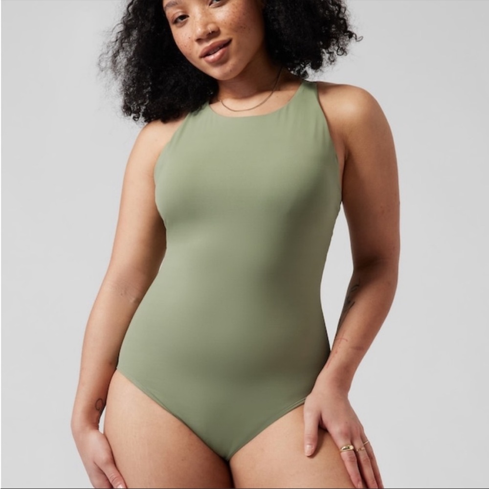 Athleta Palm one piece swimsuit size SP
